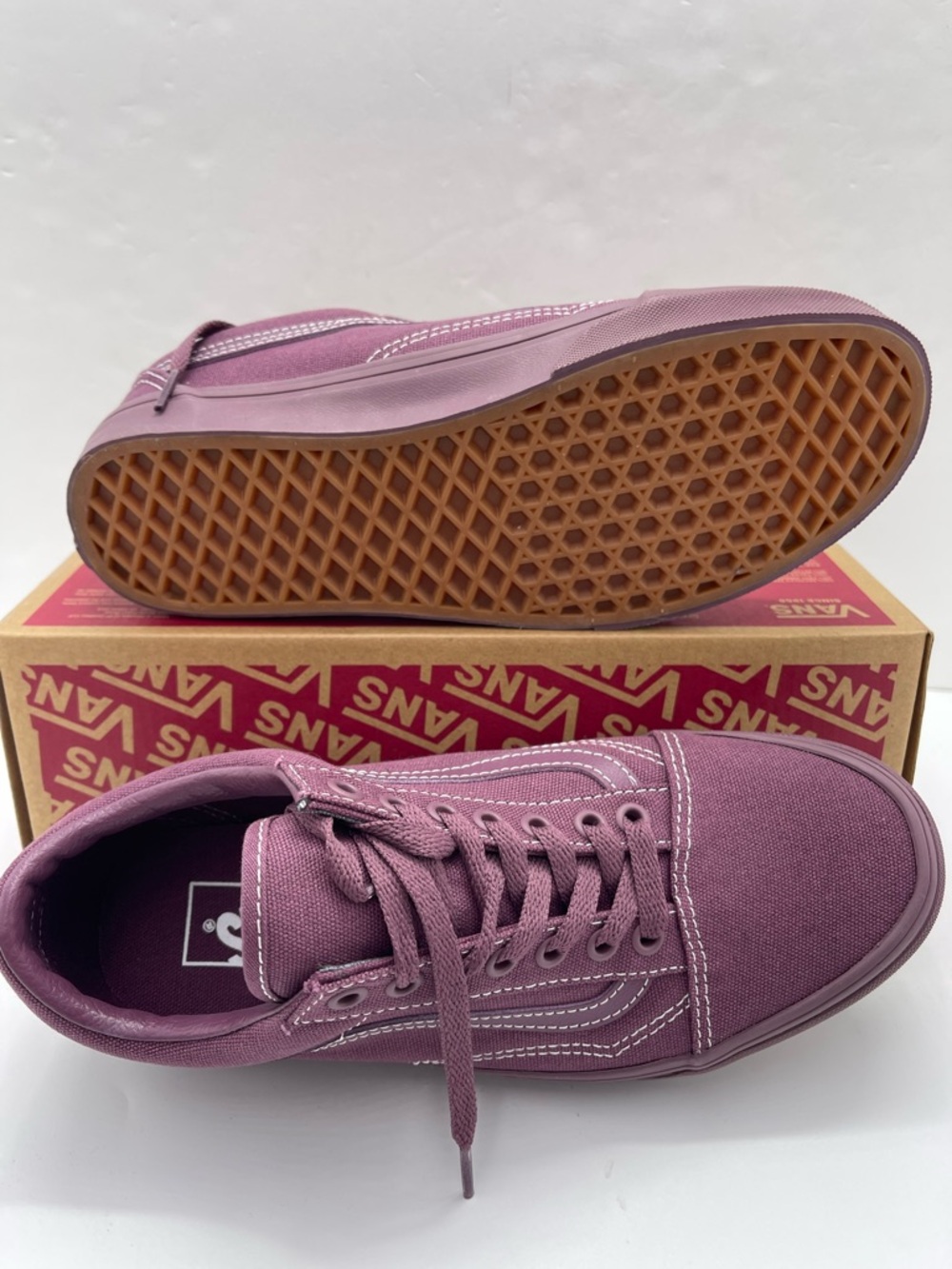 Vans WMNS Old Skool Plum Wine Pastel Mono Sneakers NWT - Picture 15 of 16